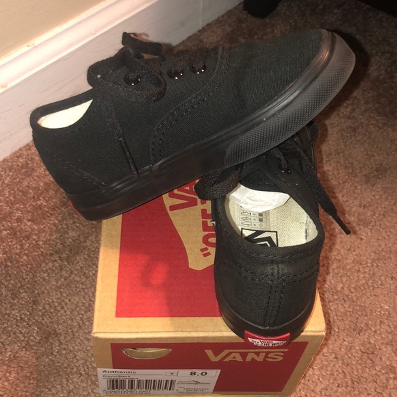 Vans - Picture 5 of 6